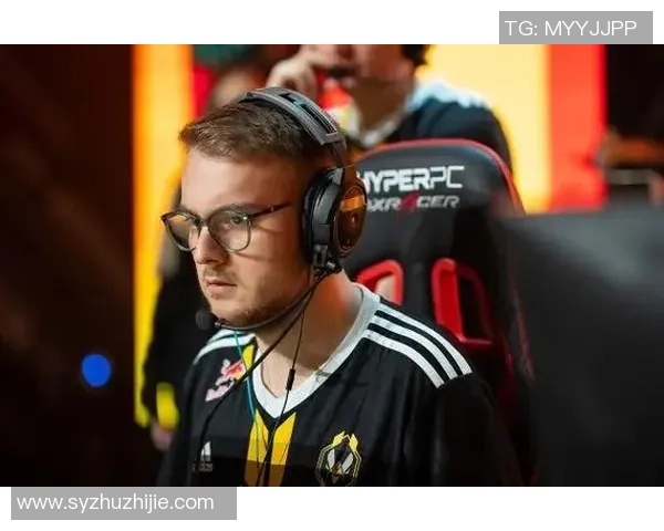 CSGO战术解析:深入探讨FPX如何成功反击对手的策略与执行 CSGO战术解析:深入探讨FPX如何成功反击对手的策略与执行