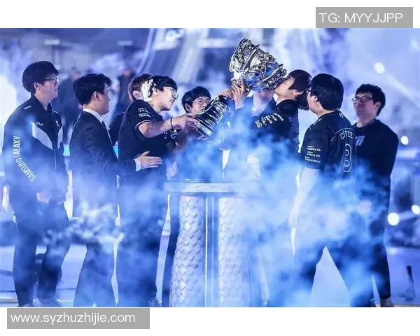 英雄联盟深度解析：LNG战队协作与战术配合的成功之道